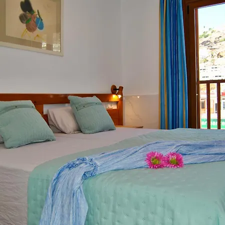 Apartment Montecarlo 35 And 45 First Row With Air Conditioning&wi-fi And Sound Insulation