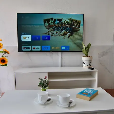 Montecarlo 35 And 45 First Row With Air Conditioning&wi-fi And Sound Insulation Apartment Puerto Rico (Gran Canaria)